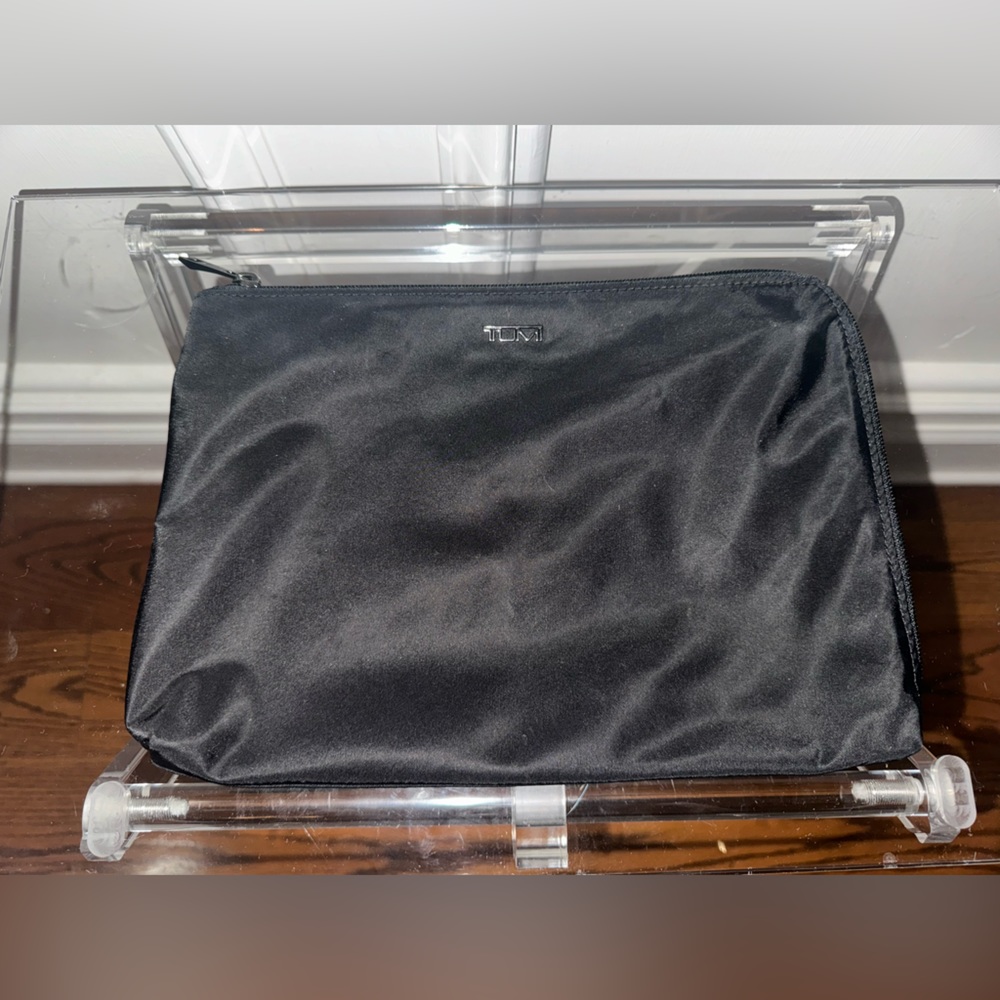 Tumi toiletry bag
